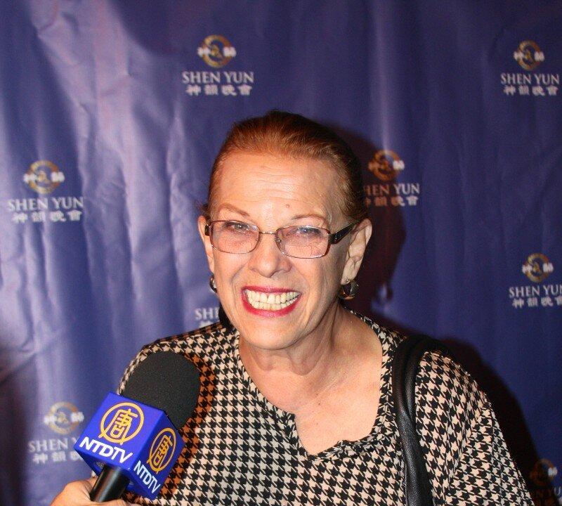 Mexican Actress Finds Hope for the Future in Shen Yun