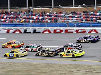 NASCAR Heads to Talladega With the Points Race Tight