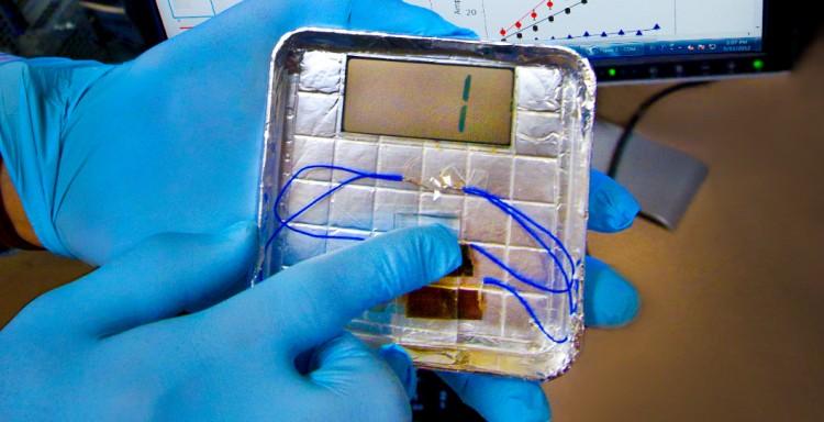 Piezoelectricity Goes Viral (Video)