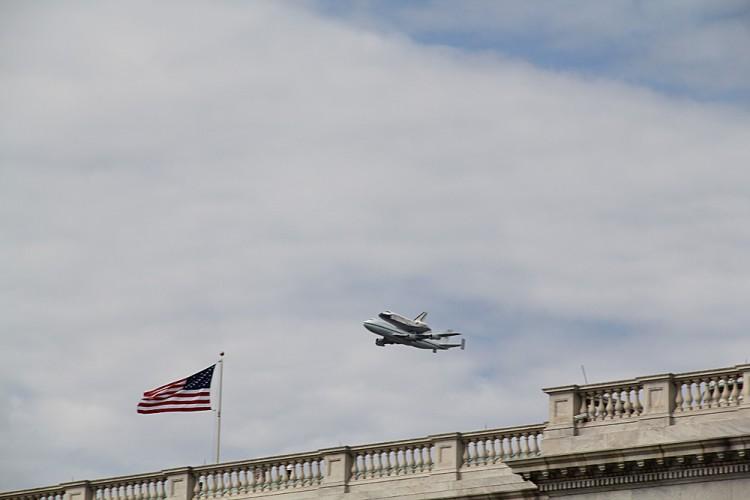 Discovery Space Shuttle Retires to DC