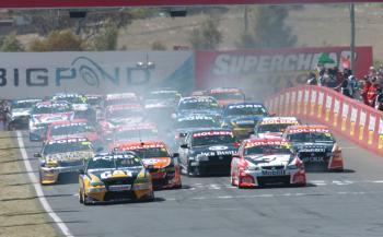 Bathurst 1000 — Let the Battle Begin
