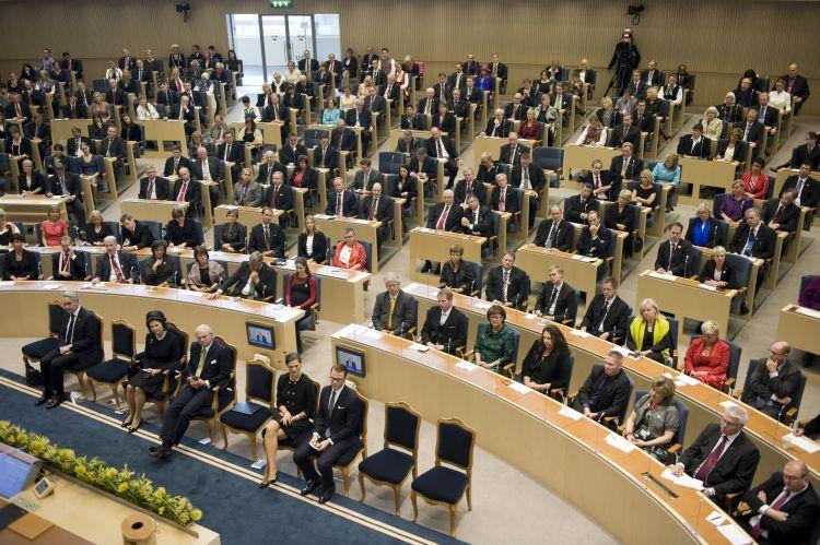 Sweden Adopts Controversial EU Data Retention Directive