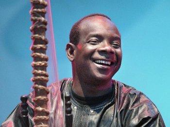 Toumani Diabate Presents ‘Ali Farka Toure Variations’