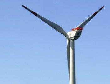 Wind Farm in Cape Cod Gets First Customer
