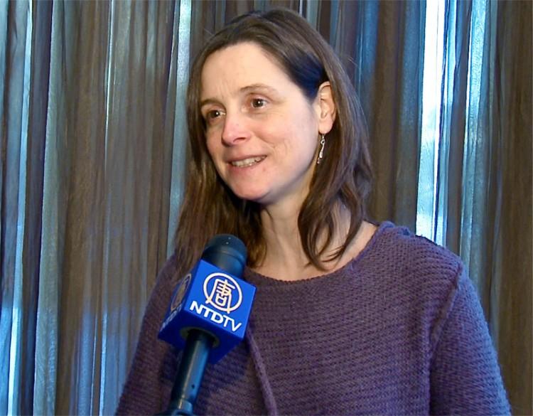 ‘The Beauty of Divine Beings Dancing’ in Shen Yun Inspires Award-Winning Writer/Painter