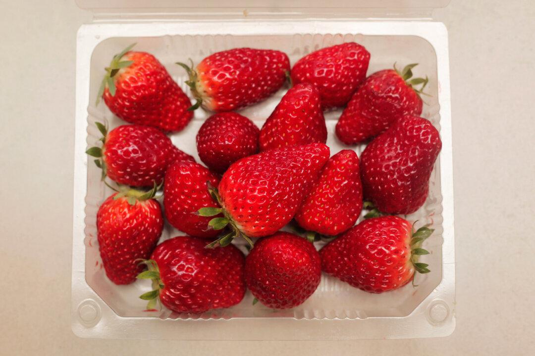 Why Fears Over a Few Bad Strawberries in China Collapsed the Entire Market