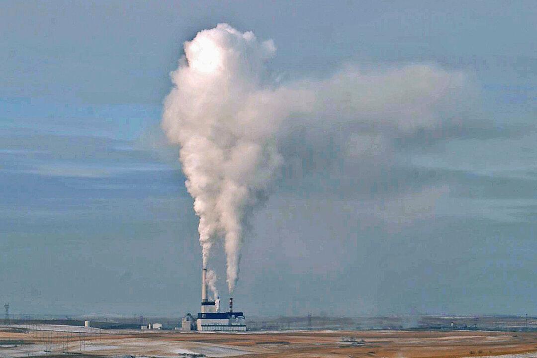 North Dakota Mulls Lawsuit Over New Greenhouse Gas Limits