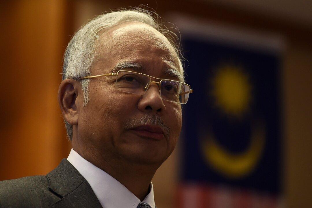 Malaysia in Turmoil as Prime Minister Focuses on Survival
