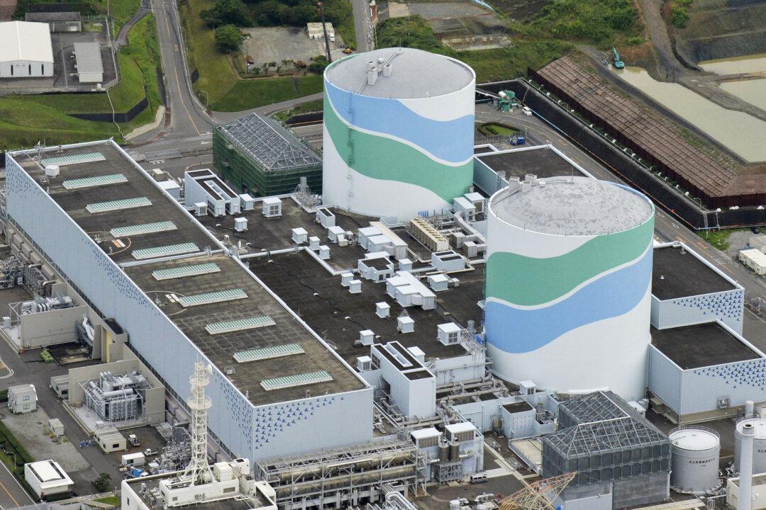 Japan Court Gives Go-ahead for Restart of 2 Nuke Reactors