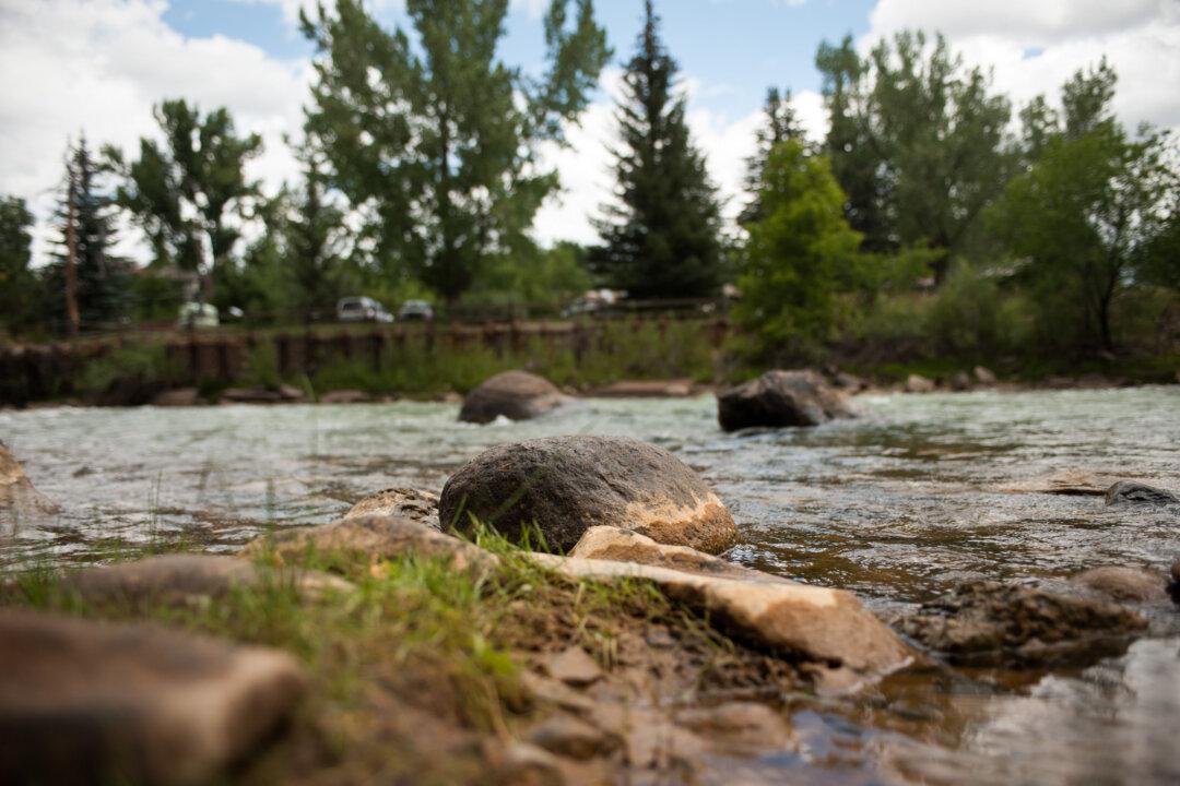 New Mexico Lifts Water Ban After Toxic Spill, Precautions Remain