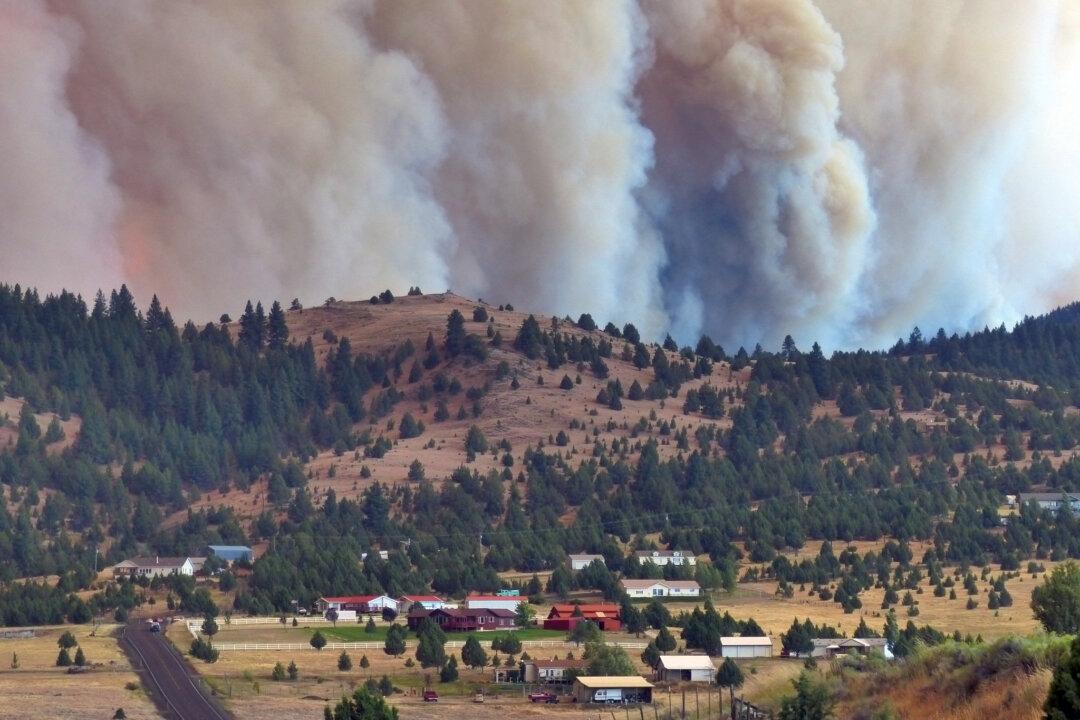 Western Wildfires: Wind, Heat, Dry Land Fueling Large Blazes