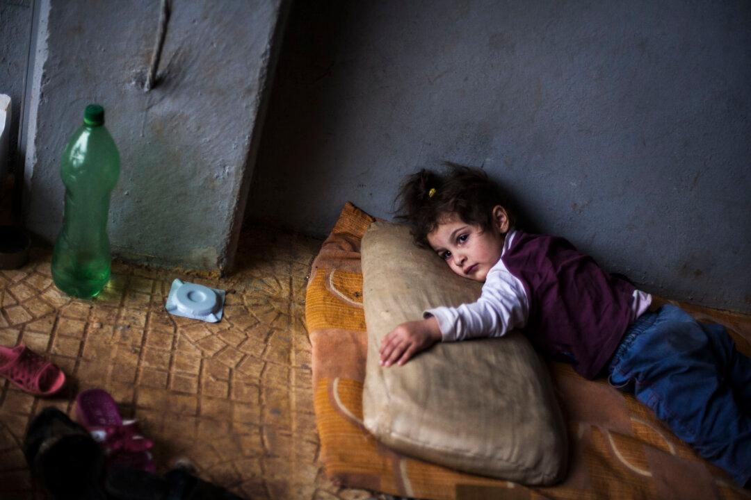 Raw Images of War in Syria by Pulitzer-Winning Photographer Manu Brabo