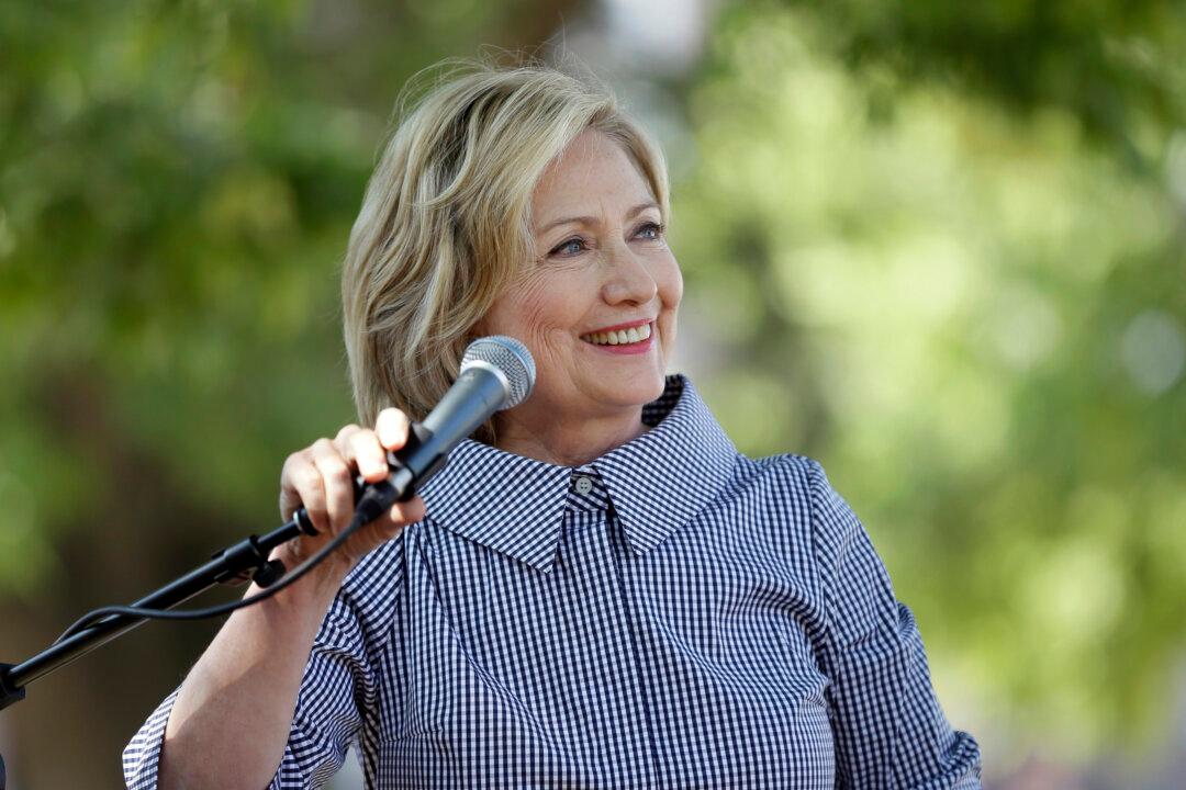 Probe of Clinton’s Server Could Find More Than Just Emails