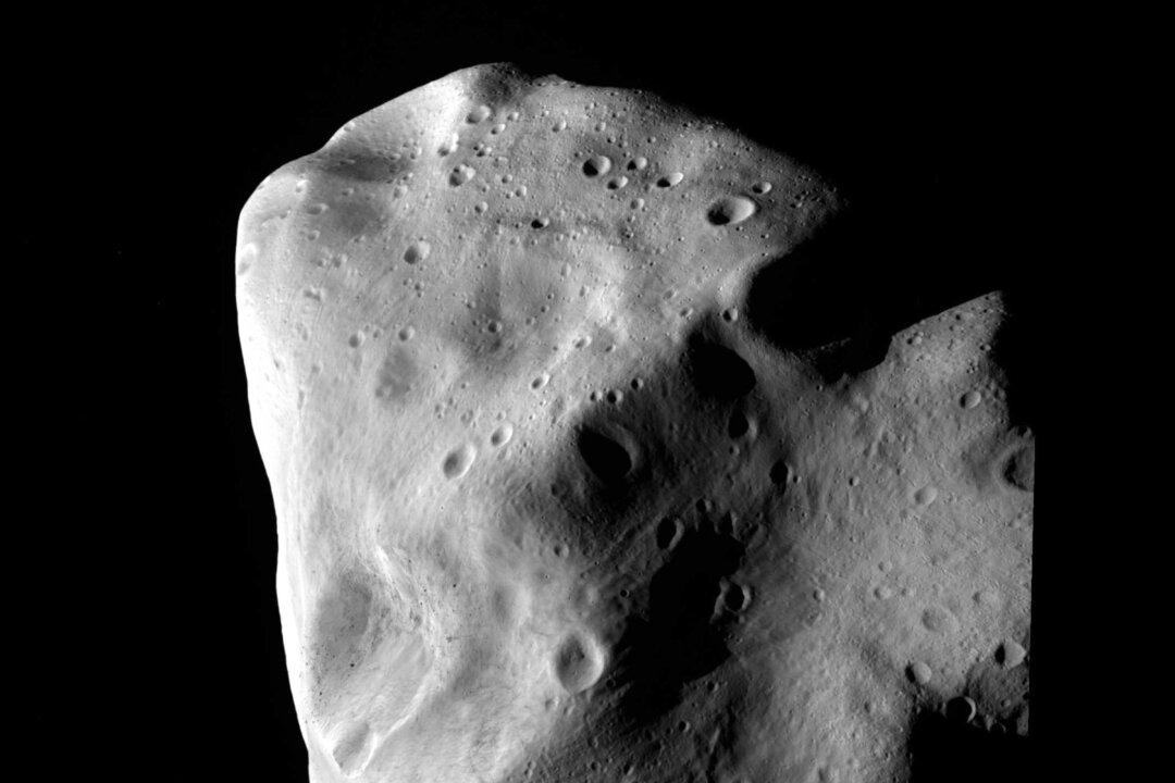 Congress Passes Landmark Space Mining Rights Bill
