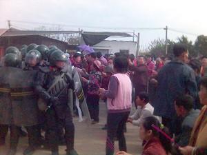 Bloody Suppression of Farmers in Shanwei; 70 People Shot to Death by Police