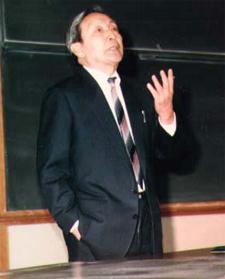 Liu Binyan, 80, China’s Leading Journalist and Crusader, Dies in Exile