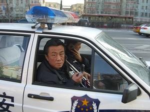 Qi Zhiyong and Hu Jia Put Under House Arrest for Supporting Hunger Strike Relay