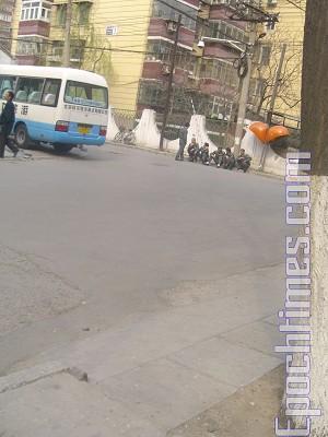 Gao Zhisheng Reached Out from House Arrest