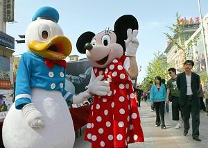 Fakes Fill the Streets in China