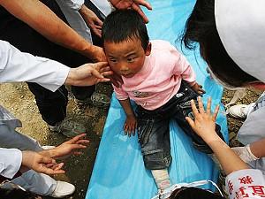 Moving Stories of China’s Earthquake Survivors