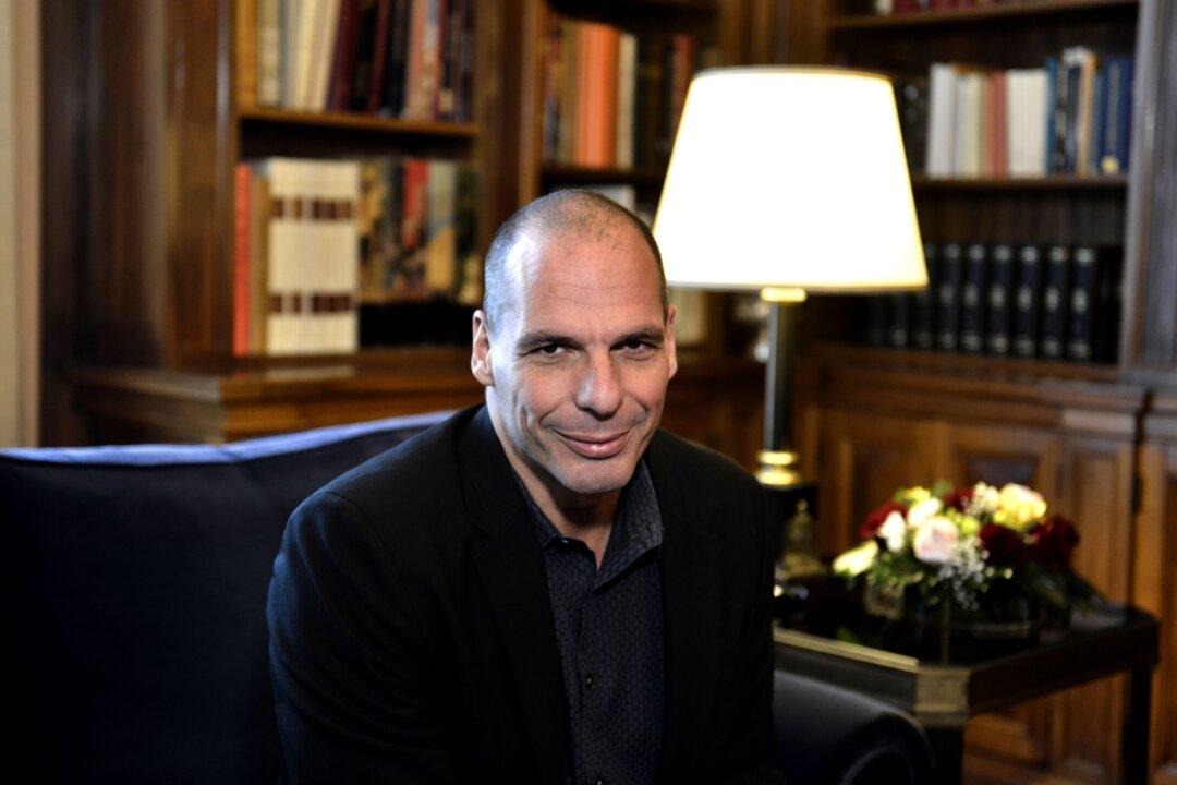 Varoufakis in Conversation With Leading Academics as Syriza Splinters and Election Beckons in Greece