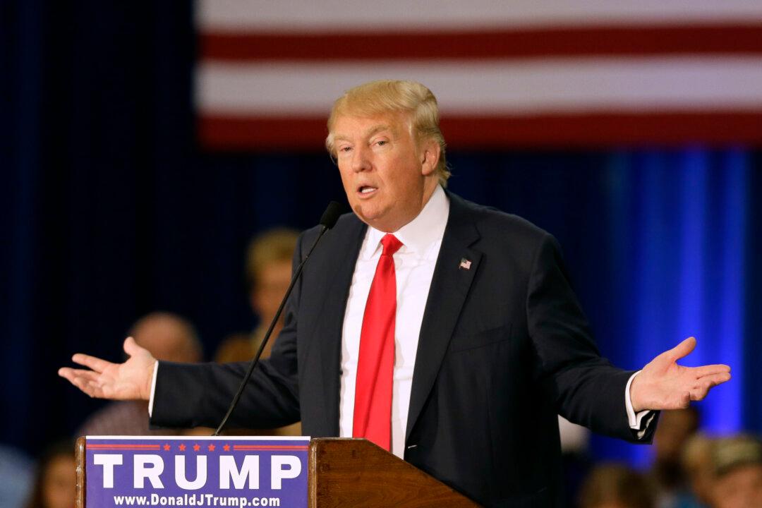 Dominant in Polls, Donald Trump Still Sniping at Rivals