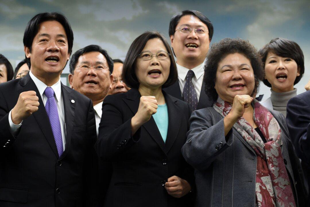 The Chinese Regime Is Trying to Scare Taiwan Ahead of Its Elections