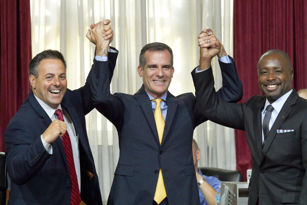 Los Angeles Vote Clears Way for Mayor to Seek Olympic Deal