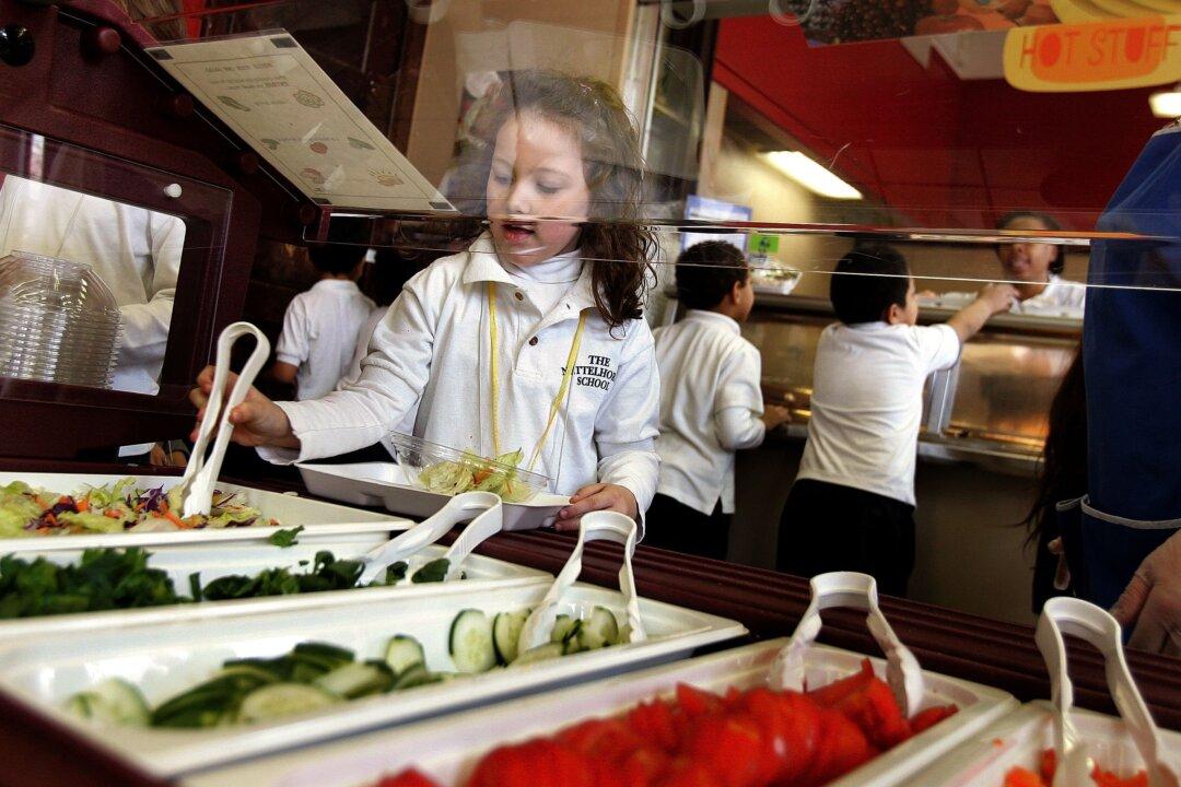 Agriculture Secretary Wants Child Nutrition Programs Reauthorized