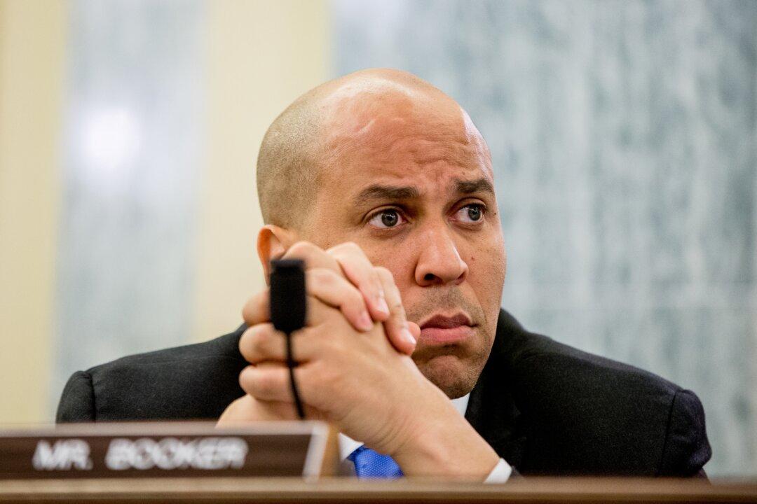 Democrat Senators Demand Answers From Trump Administration on Deployment of Federal Law Enforcement