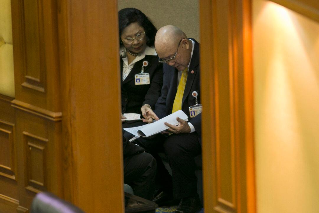 Thailand’s Army-Backed Council Rejects Charter, Delays Polls