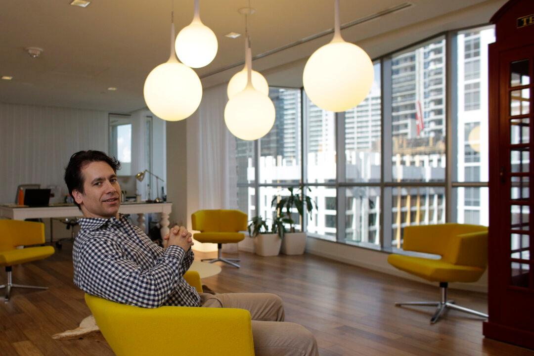 Goodbye Home Offices: Shared Workspaces Gaining Ground