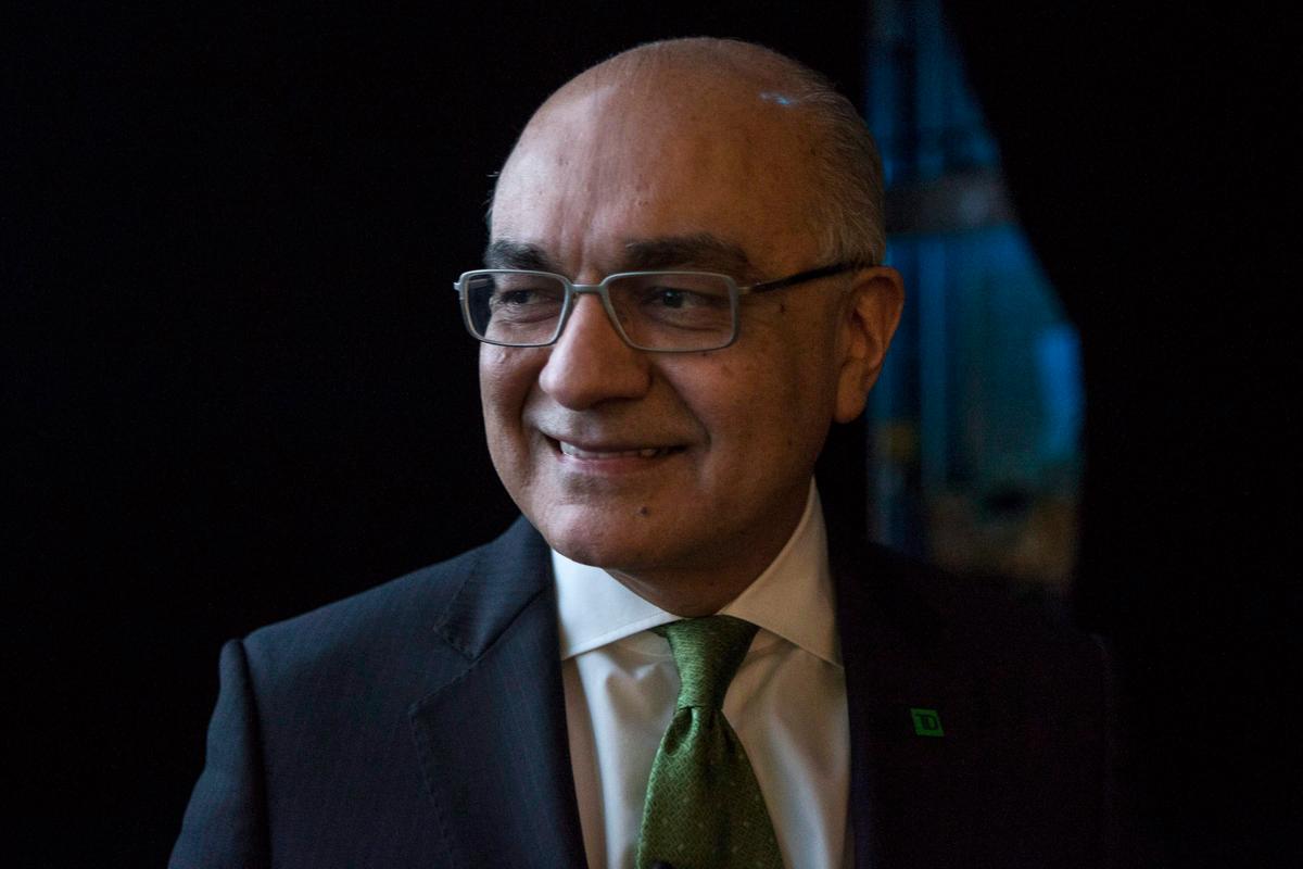 Canadian Bank CEOs Say Concerns About Impact of Economic Woes Overblown