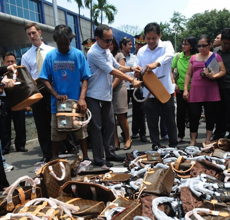 New Law Makes It Harder for Online Criminals to Sell Fake or Stolen Products