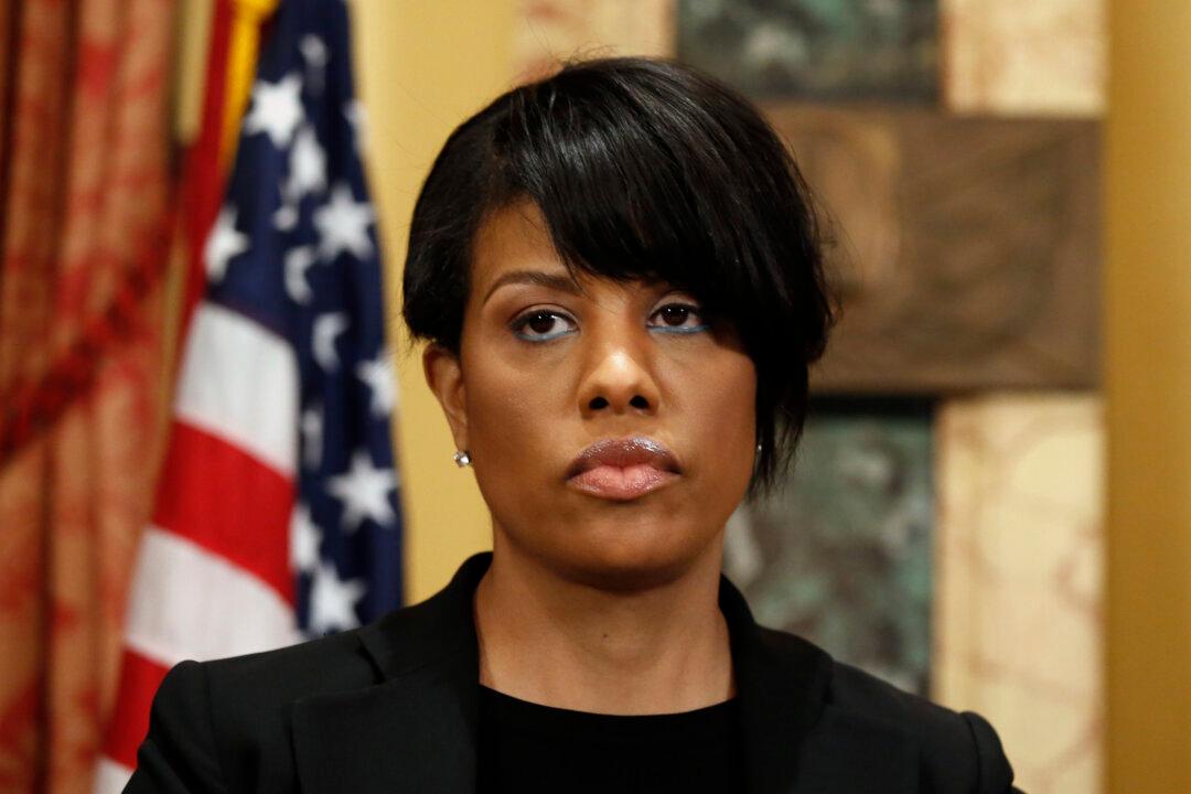 Dogged by Critics, Baltimore Mayor Drops Re-Election Bid