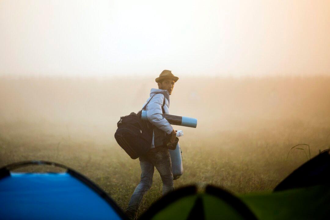 28 Drown Off Greece as Hungary Absorbs Record Migrant Flow