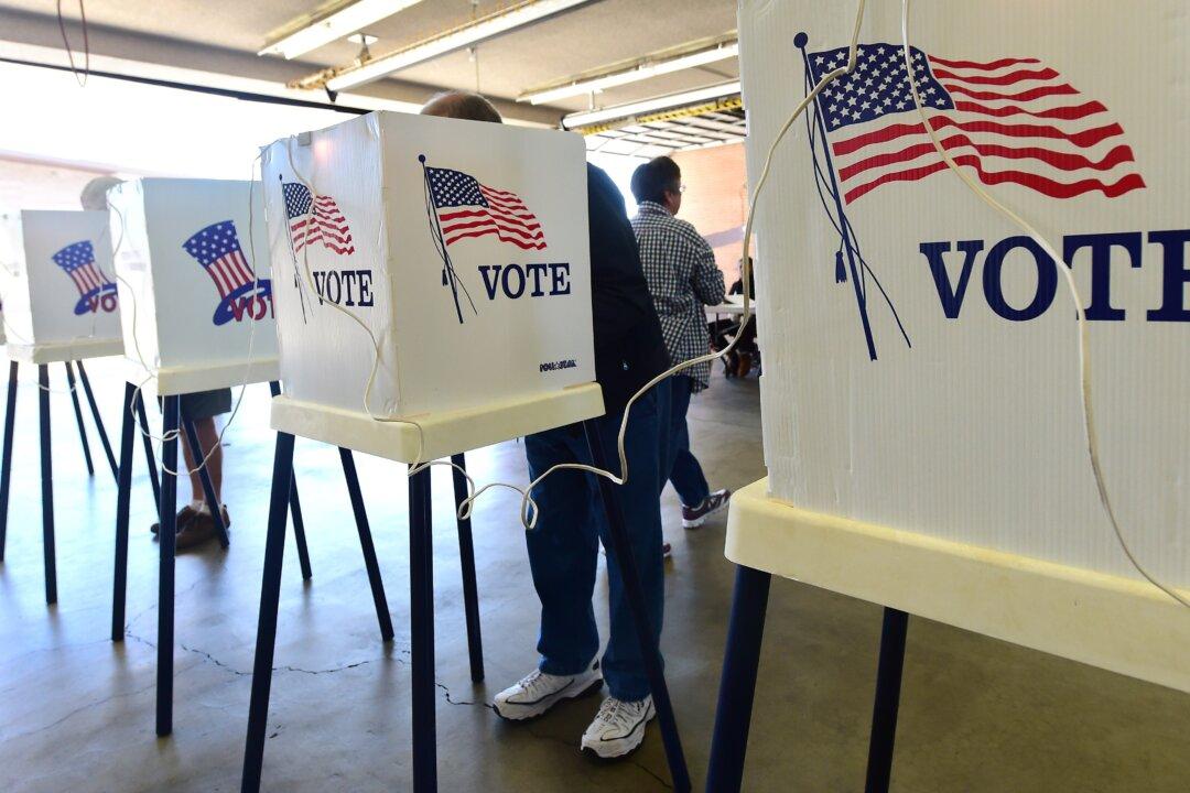 New Yorkers Offer Their Thoughts About Midterm Elections