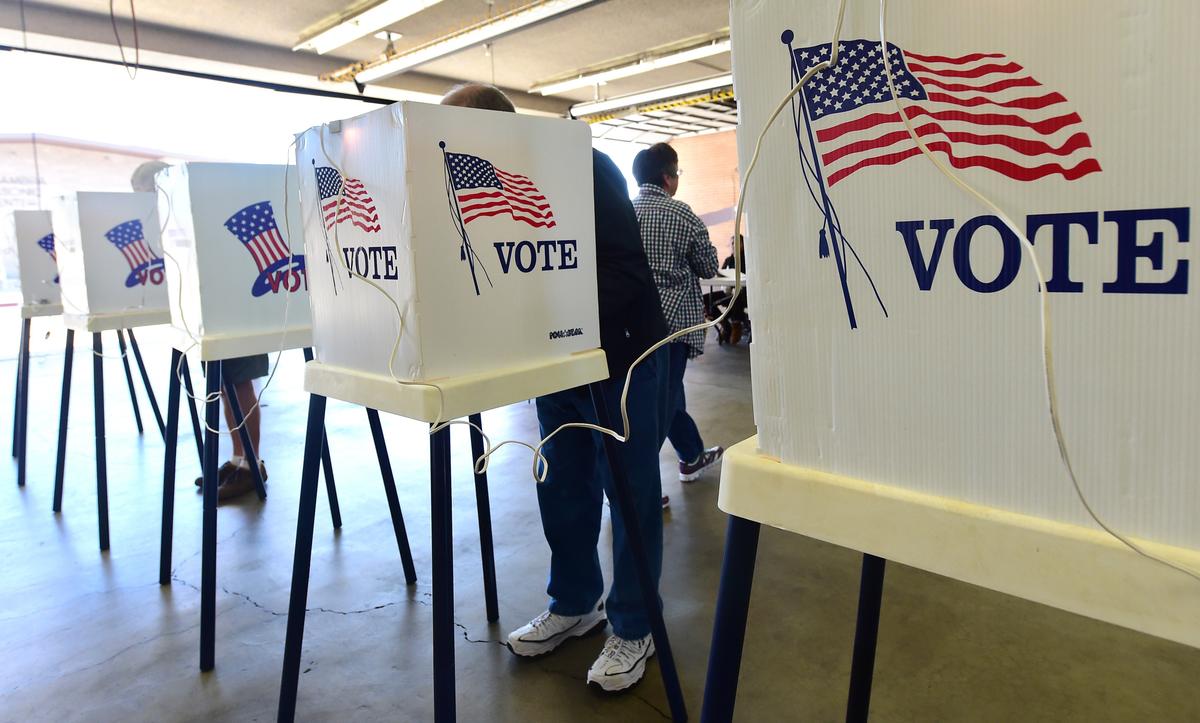 Oddsmakers Favor GOP in 2022 to Retake House and Senate