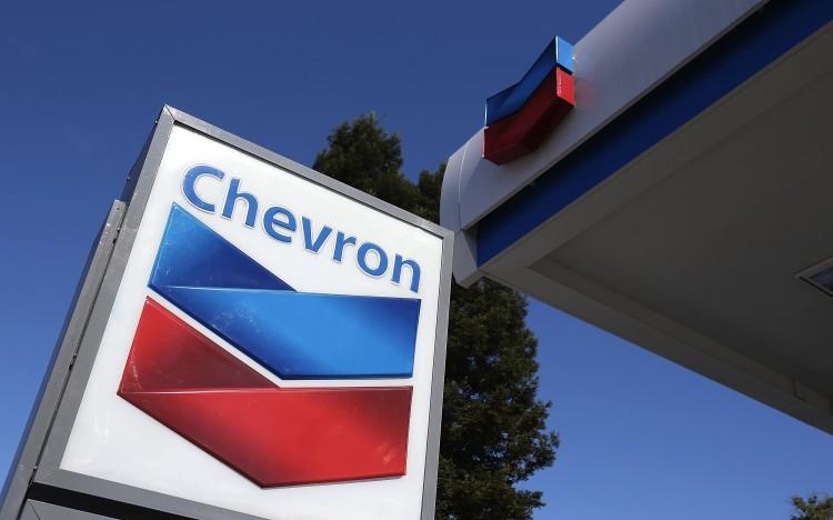 Hundreds of California Chevron Refinery Workers Go on Strike, Demand Higher Pay as Cost of Living Soars