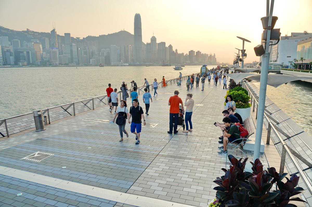 Real Estate Developers Resist Government-Backed Project in Hong Kong