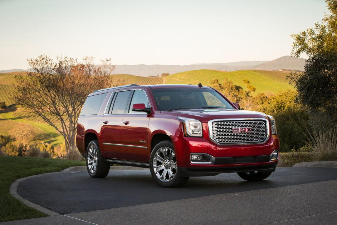 2015 GMC Yukon XL Denali 4WD