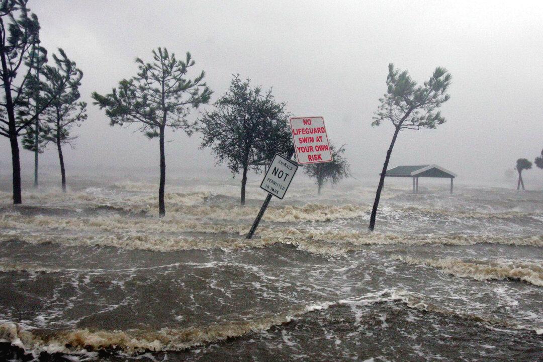 Coastal Louisiana Community Struggling 10 Years After Rita