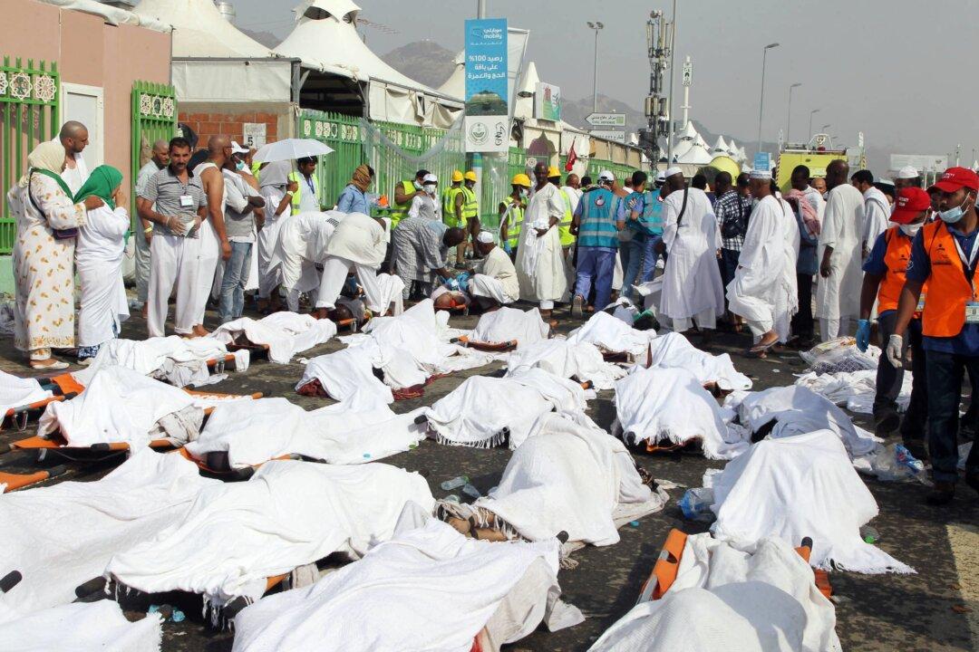 Horrific Stampede at Hajj in Saudi Arabia Kills 717 Pilgrims
