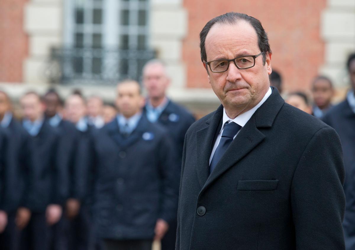 Has the French President’s Call to Arms Against ISIS Fizzled?