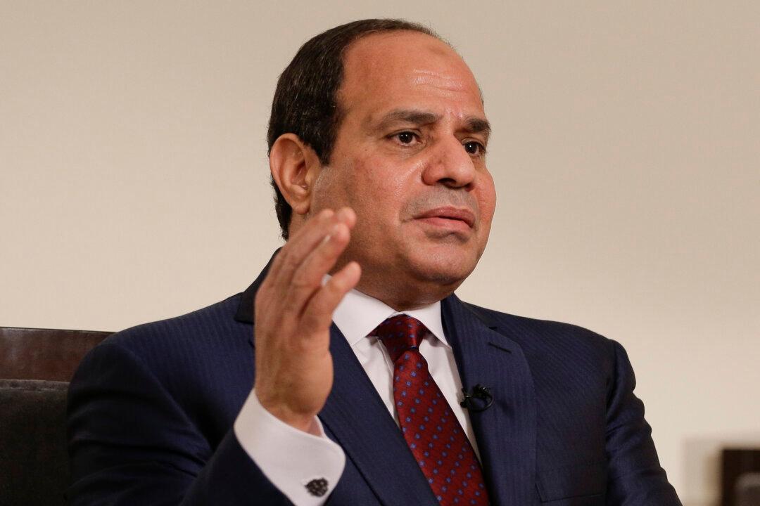 Egypt’s Leader Says Country in ‘Ferocious War’