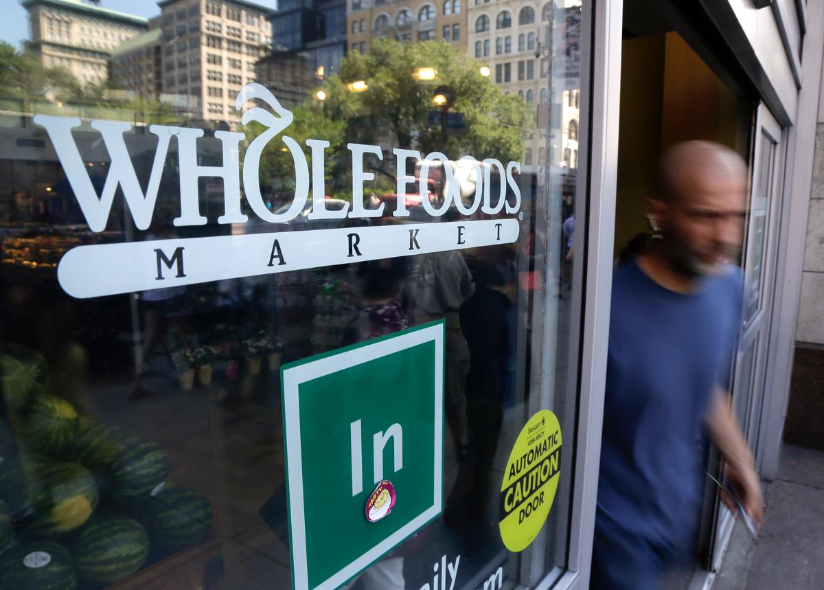 Whole Foods Cuts Paid Breaks for Many US Workers From 15 to 10 Minutes