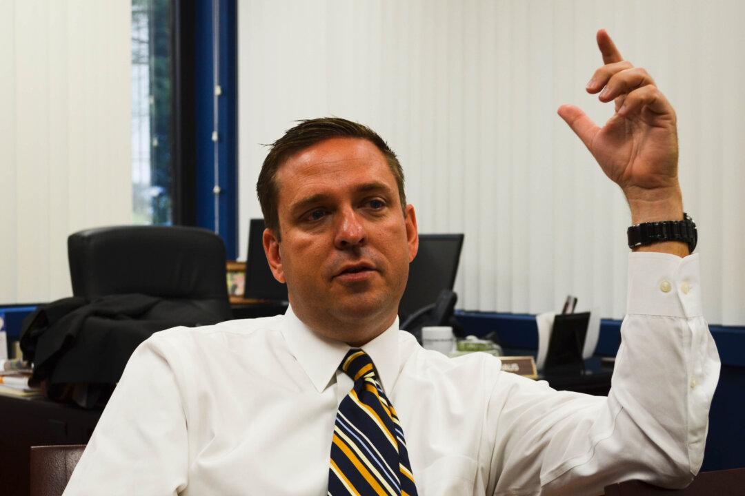 New York County Executive Proposes $7.6 Million Cut in Property Tax