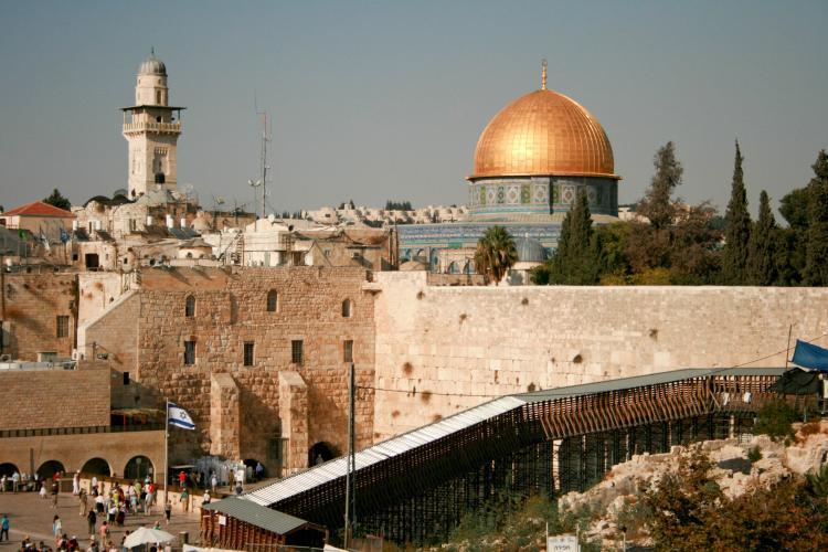 Jerusalem's Western Wall with the golden Dome of the Rock near Al-Aqsa mosque in the background. (Genevieve Long/The Epoch Times)