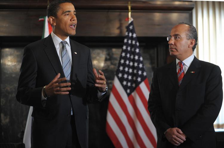 Obama Discusses Border Issues With Mexico President