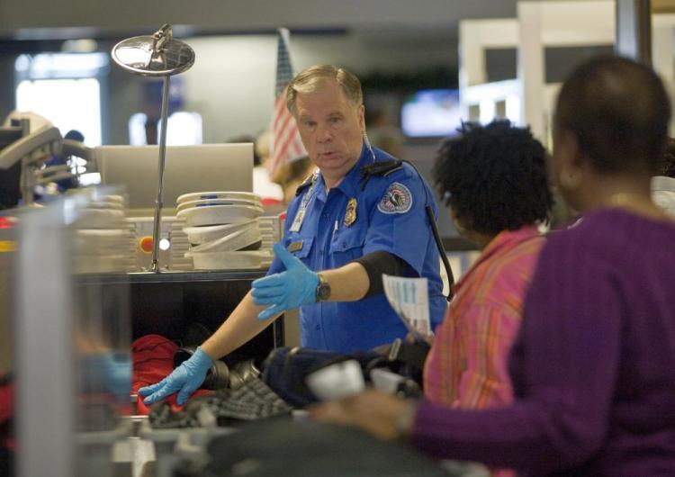 TSA Absentee Rate Still High, but Down From Sunday’s Peak